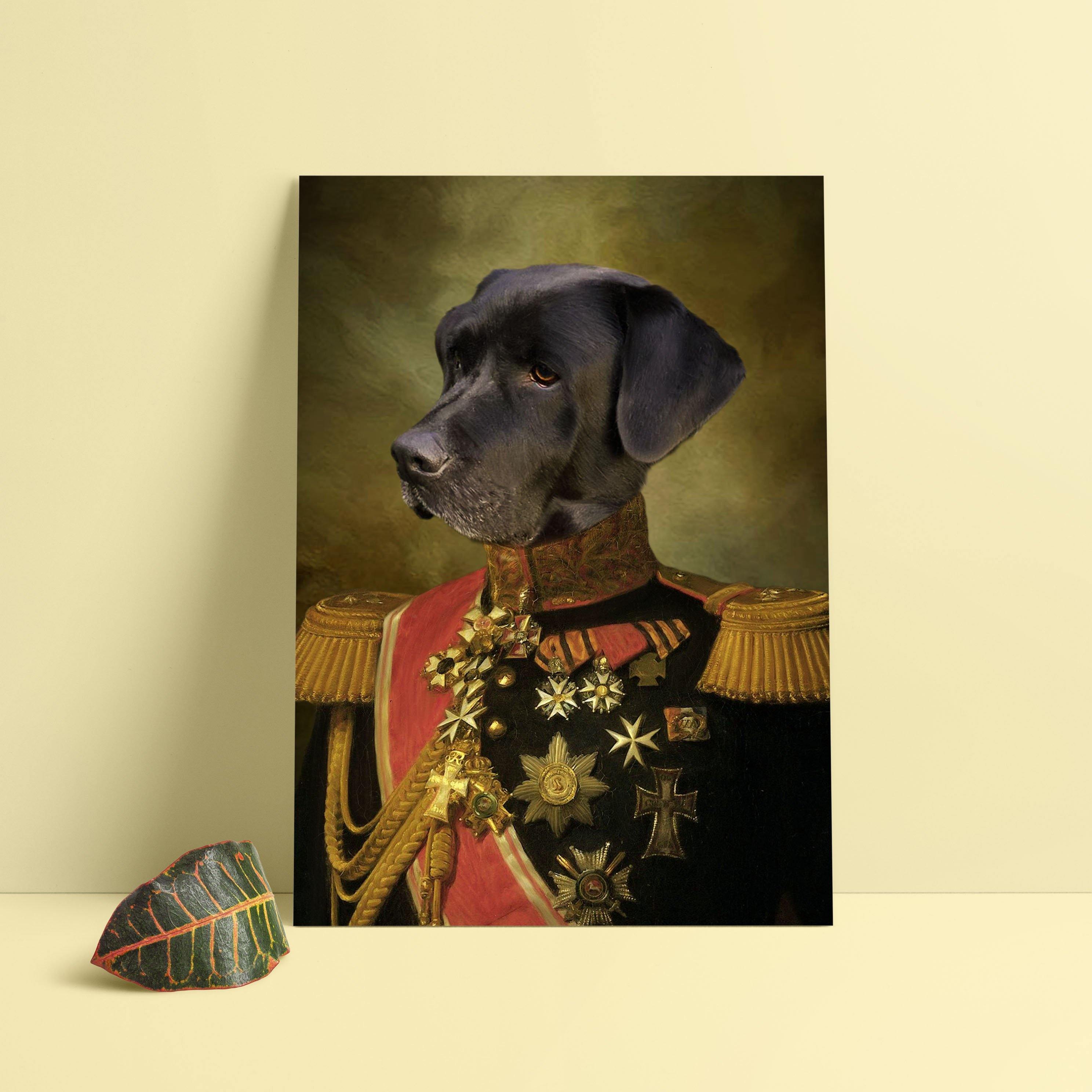 Komutan kedi tablosu veya şövalye kedi tablosu, hangisini istersen hepsi burada var. Fotoğrafını yükle tasarımın hazırlansın, yüksek kalite kanvas tablon burada.